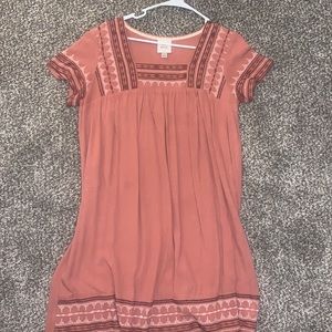 NWOT Knox Rose Embroidered Dress
